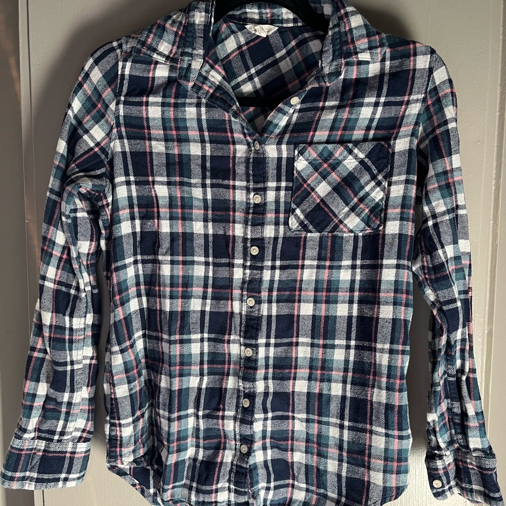 Aeropostale blue and pink plaid (flannel) button down shirt